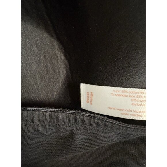 Cacique Womens BOOST PLUNGE BRA 46DDD Black Lace Raceback Front Closure WIRE NEW - Picture 3 of 4